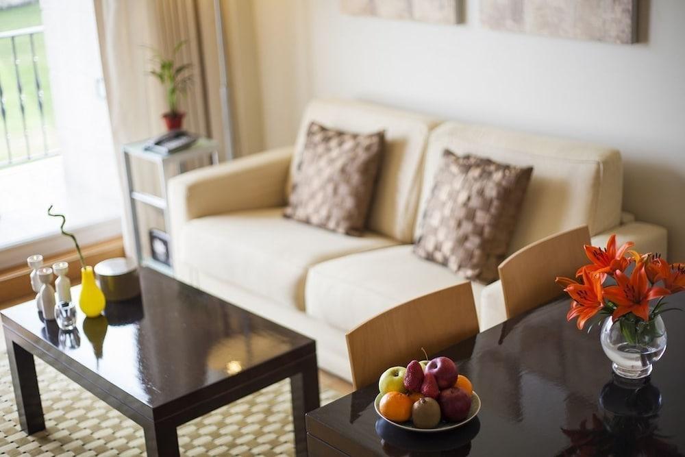 Augusta Eco Wellness 4 Superior Hotel 4*